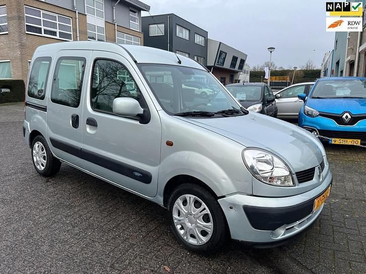 Occasion Renault Kangoo 75 PK (55 kW) 2004 Grijs (metallic) MPV