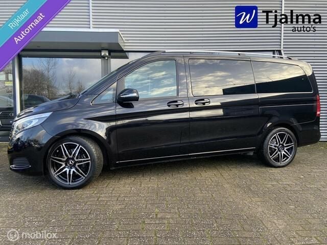 Zwart Occasion 2015 Mercedes V250 Avantgarde MPV | € 37.997 (Duur) - Afbeelding 1/4