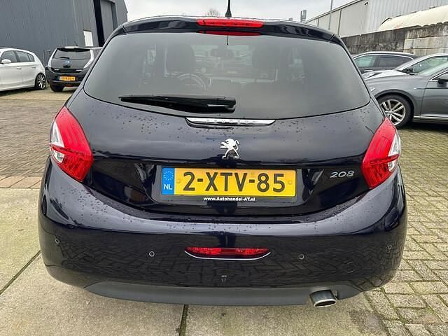 Occasion Peugeot 208 Allure 82 PK (60 kW) 2014 Blauw Hatchback
