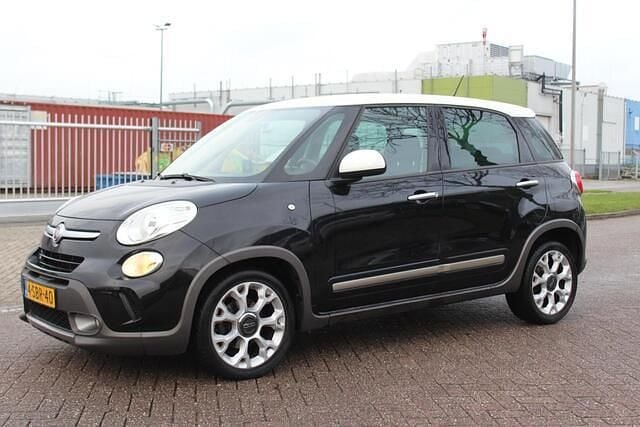 Occasion Fiat 500L Trekking 105 PK (77 kW) 2013 Zwart MPV