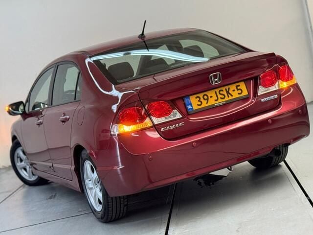 Occasion Honda Civic Elegance 95 PK (69 kW) 2009 Rood Sedan