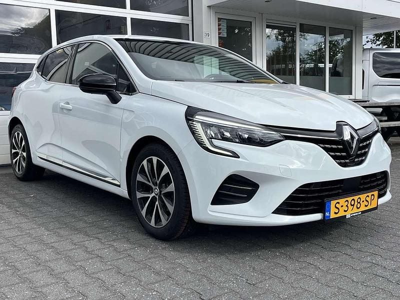 Wit Gebruikt 2023 Renault Clio V Techno Hatchback | € 14.450 (Super prijs) - Afbeelding 1/4
