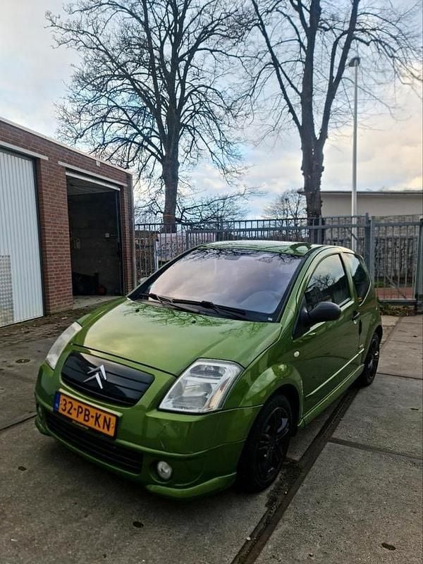 Gebruikt 2004 Citroën C2 VTR Sport Hatchback | € 1.399 (Eerlijke prijs) - Afbeelding 1/4