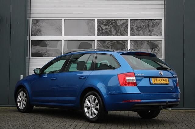 Occasion Skoda Octavia Business Line 116 PK (85 kW) 2018 Blauw Stationwagen