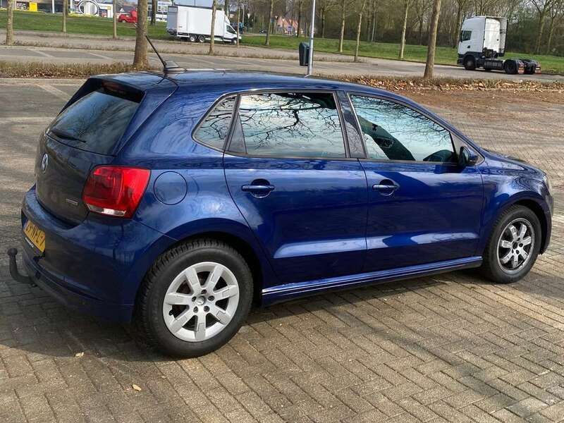 Blauw Gebruikt 2010 VW Polo Comfortline Hatchback | € 3.550 (Goede deal) - Afbeelding 1/4