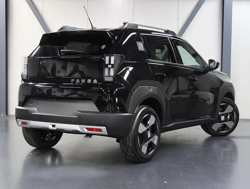 Nieuw Fiat Panda La Prima 110 PK (80 kW) 2025 Zwart SUV