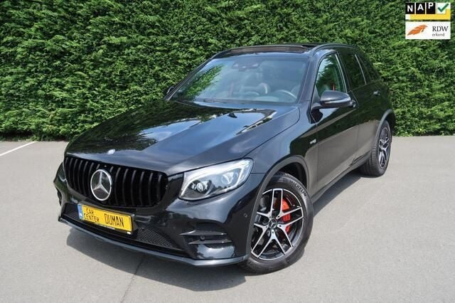 Zwart Gebruikt 2016 Mercedes GLC43 AMG AMG SUV | € 38.450 (Eerlijke prijs) - Afbeelding 1/4