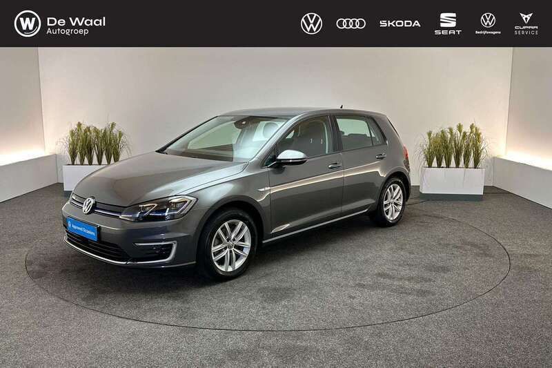 Grijs Gebruikt 2020 VW e-Golf Hatchback | € 13.395 (Goede deal) - Afbeelding 1/3