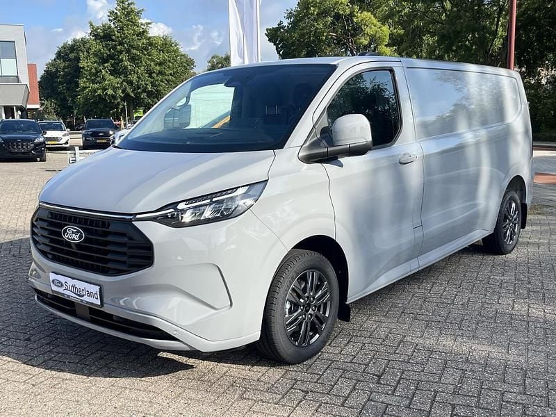 Nieuw Ford Transit Custom Limited 2025 Grijs Van