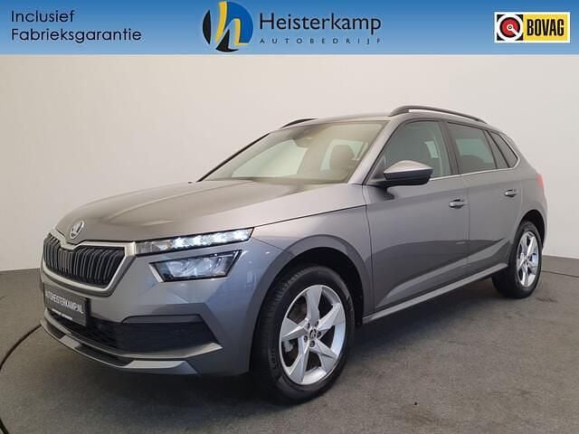 Grijs Gebruikt 2023 Skoda Kamiq Clever SUV | € 28.950 (Eerlijke prijs) - Afbeelding 1/4