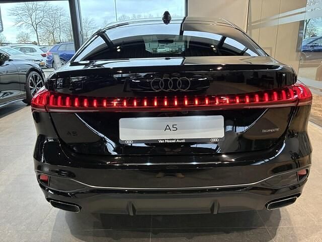 Nieuw Audi A5 Ambiente 299 PK (219 kW) 2025 Zwart Sedan