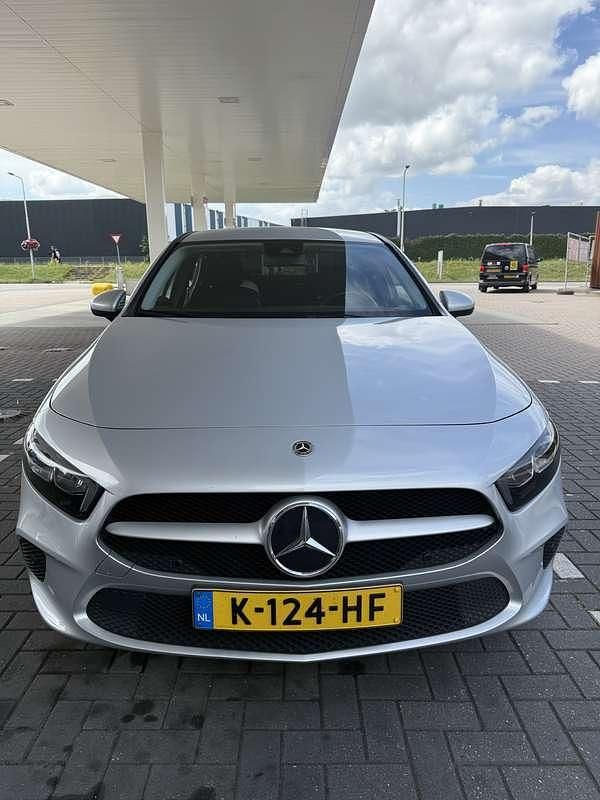 Gebruikt 2021 Mercedes A180 Sedan | € 17.000 (Super prijs) - Afbeelding 1/4