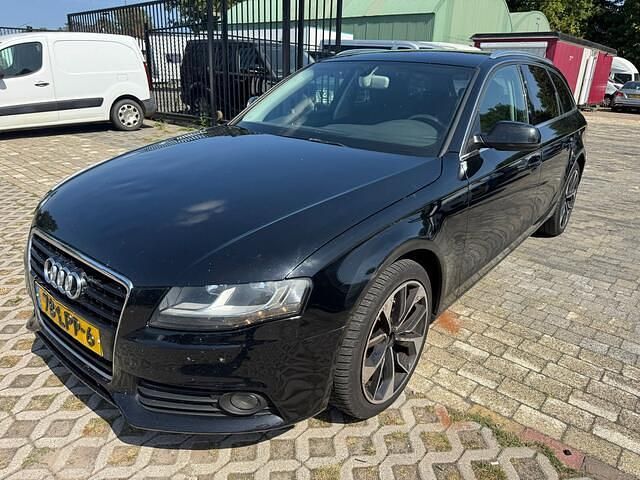 Zwart Gebruikt 2009 Audi A4 Stationwagen | € 2.650 - Afbeelding 1/4