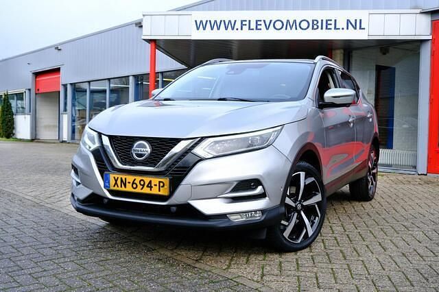 Grijs Gebruikt 2019 Nissan Qashqai Tekna SUV | € 15.850 (Eerlijke prijs) - Afbeelding 1/4
