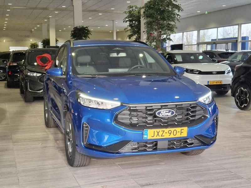 Nieuw Ford Kuga ST-Line 242 PK (177 kW) 2025 Blauw SUV