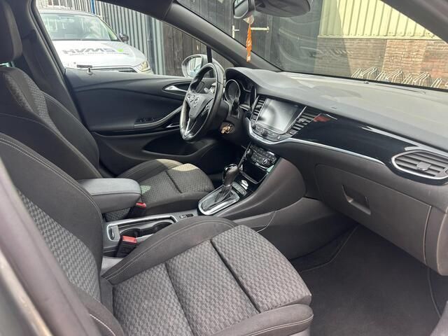 Occasion Opel Astra Innovation 150 PK (110 kW) 2016 Grijs Hatchback