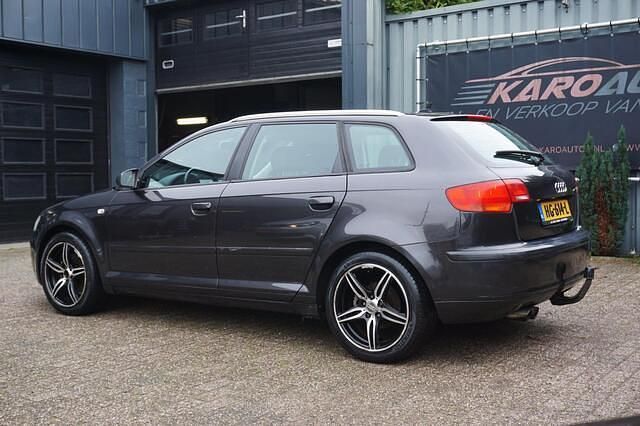 Occasion Audi A3 Sportback 150 PK (110 kW) 2004 Grijs Hatchback