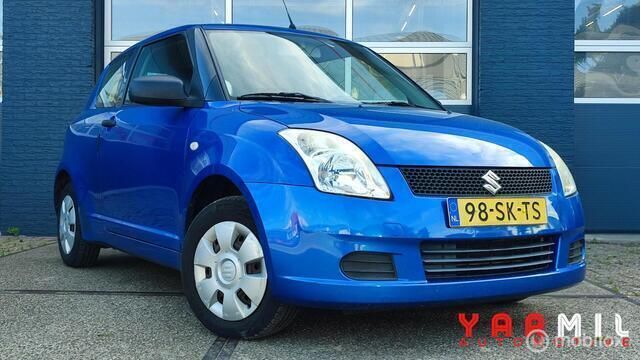 Blauw Gebruikt 2006 Suzuki Swift Hatchback | € 2.999 (Eerlijke prijs) - Afbeelding 1/4