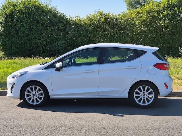 Occasion Ford Fiesta Titanium 2020 Wit (metallic) Hatchback