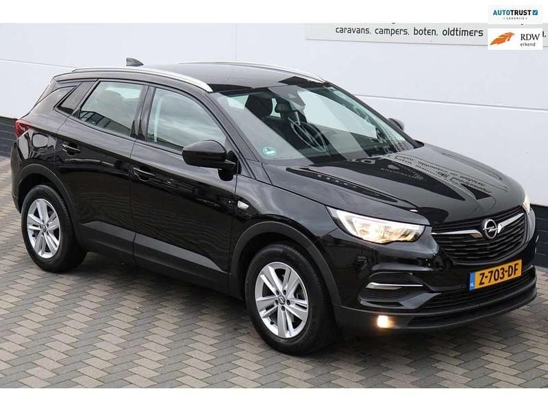 Zwart (metallic) Occasion 2018 Opel Grandland X Business SUV | € 13.445 (Goede deal) - Afbeelding 1/4