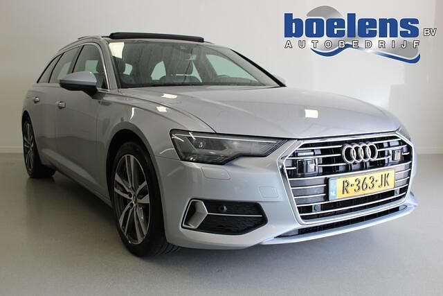 Grijs Gebruikt 2021 Audi A6 Design Stationwagen | € 44.327 - Afbeelding 1/4