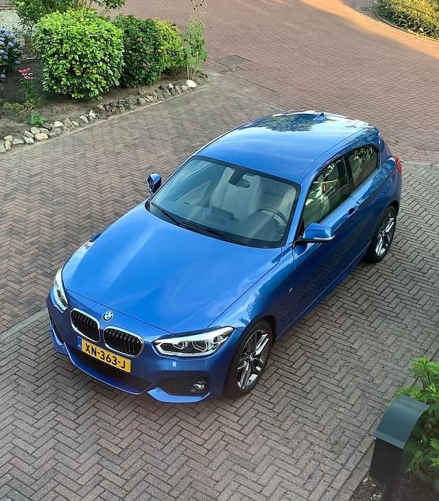 Occasion BMW 116 Executive 109 PK (80 kW) 2019 Blauw Hatchback
