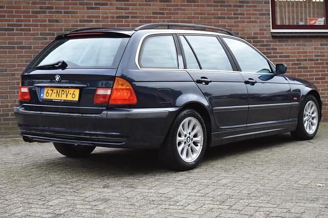 Occasion BMW 320 150 PK (110 kW) 1999 Blauw Stationwagen