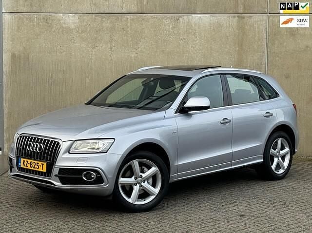 Grijs Gebruikt 2017 Audi Q5 Sport SUV | € 23.990 (Super prijs) - Afbeelding 1/4