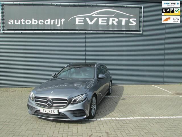 Grijs Gebruikt 2019 Mercedes 200 Business Stationwagen | € 38.950 (Duur) - Afbeelding 1/4