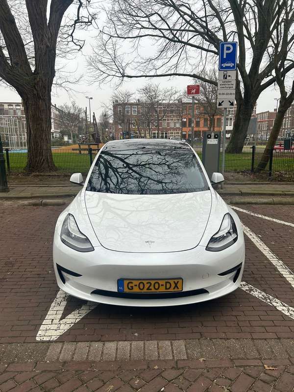 Gebruikt 2019 Tesla Model 3 Standard Range Sedan | € 17.800 (Goede deal) - Afbeelding 1/4