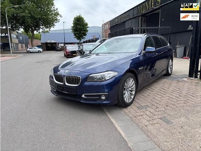 Blauw Gebruikt 2016 BMW 535 Stationwagen | € 18.950 - Afbeelding 1/4