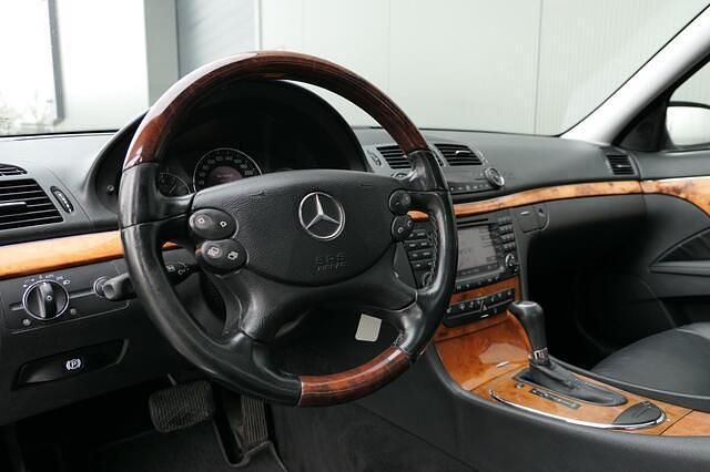 Occasion Mercedes E350 Elegance 272 PK (200 kW) 2007 Zwart Sedan