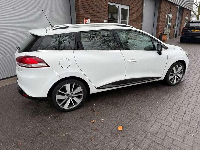 Occasion Renault Clio GrandTour Dynamique 90 PK (66 kW) 2014 Wit Stationwagen