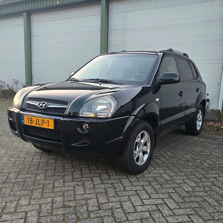 Gebruikt 2009 Hyundai Tucson SUV | € 3.250 (Eerlijke prijs) - Afbeelding 1/4