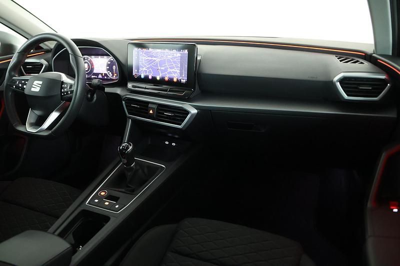 Occasion Seat Leon FR 150 PK (110 kW) 2020 Rood Hatchback