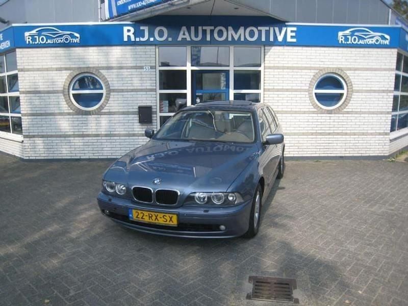 Occasion BMW 525 Lifestyle 192 PK (141 kW) 2002 Blauw Stationwagen