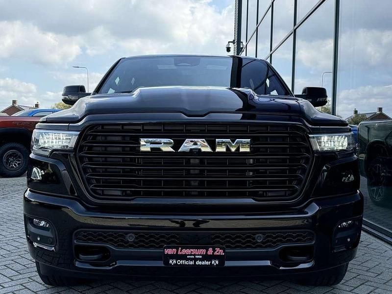 Nieuw Dodge Ram 421 PK (309 kW) 2025 Zwart Pickup