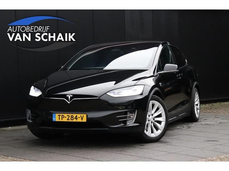 Zwart Occasion 2018 Tesla Model X SUV | € 29.850 (Eerlijke prijs) - Afbeelding 1/4