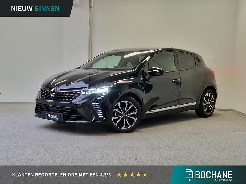 Zwart Gebruikt 2023 Renault Clio V Techno Hatchback | € 19.395 (Eerlijke prijs) - Afbeelding 1/4