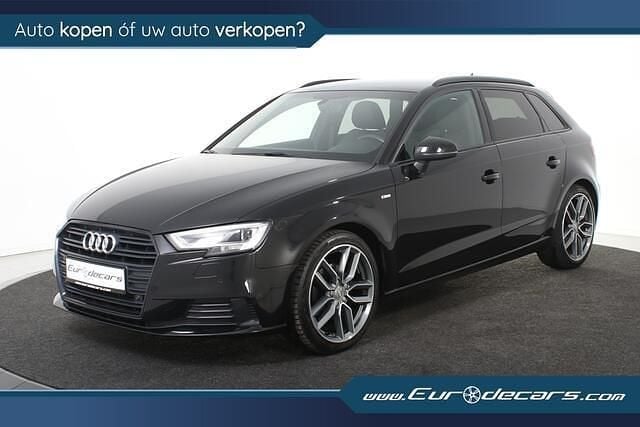 Zwart Gebruikt 2019 Audi A3 Sportback S-Line Hatchback | € 19.850 (Eerlijke prijs) - Afbeelding 1/4