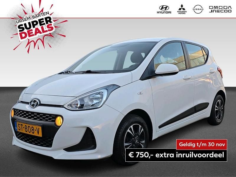 Wit Gebruikt 2018 Hyundai i10 Comfort Hatchback | € 8.930 (Eerlijke prijs) - Afbeelding 1/4