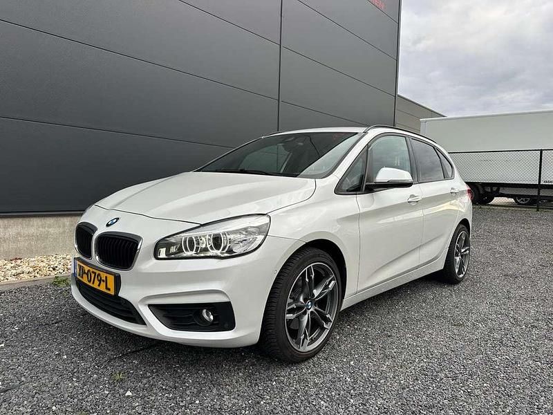 Occasion BMW 220 Active Tourer Executive 192 PK (141 kW) 2018 Wit MPV