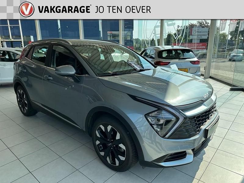 Grijs Gebruikt 2022 Kia Sportage SUV | € 33.150 (Eerlijke prijs) - Afbeelding 1/4