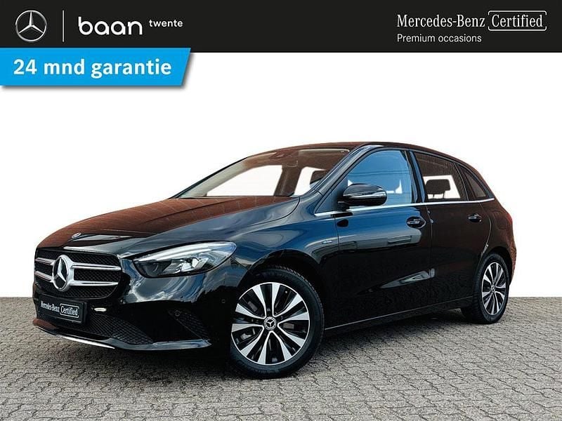 Zwart Occasion 2021 Mercedes B250e Business MPV | € 29.850 (Eerlijke prijs) - Afbeelding 1/4