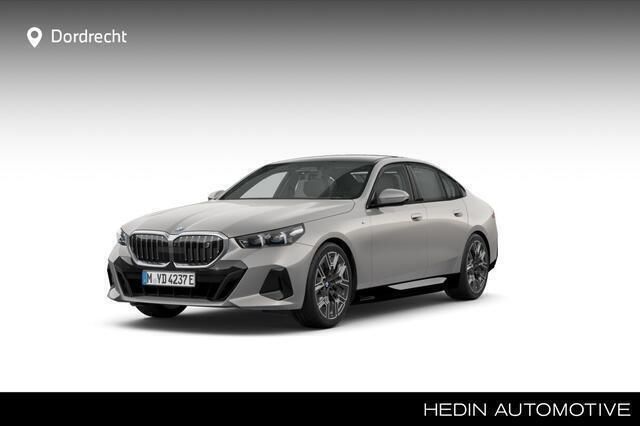 Zilver Nieuw 2025 BMW i5 M Sport Sedan | € 88.401 (Eerlijke prijs) - Afbeelding 1/4