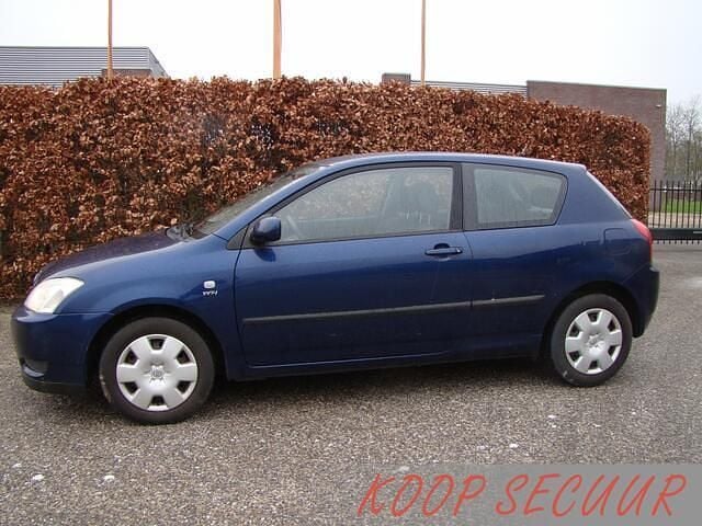 Occasion Toyota Corolla Terra 97 PK (71 kW) 2003 Blauw Hatchback