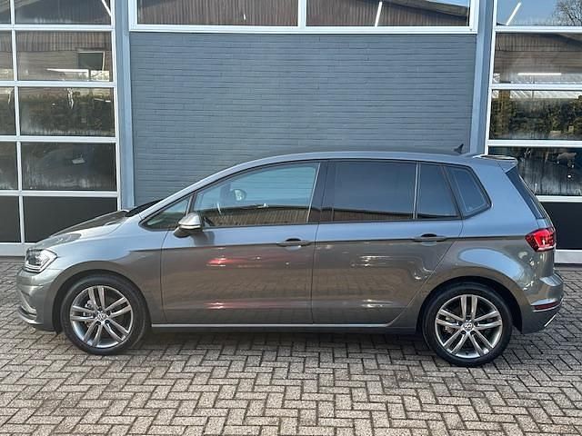 Occasion VW Golf Highline 2024 Grijs MPV