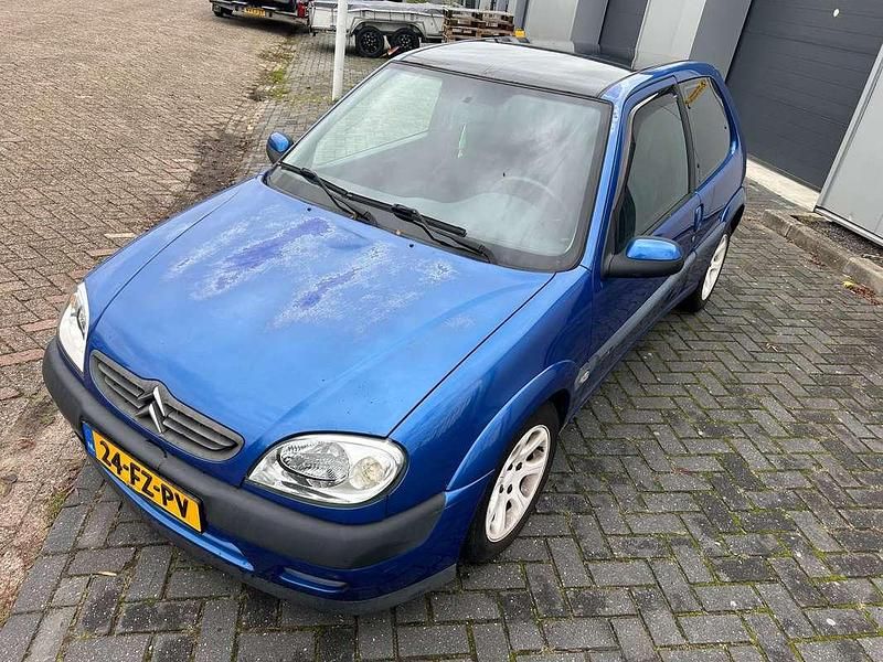 Blauw Gebruikt 2000 Citroën Saxo Hatchback | € 1.000 - Afbeelding 1/4
