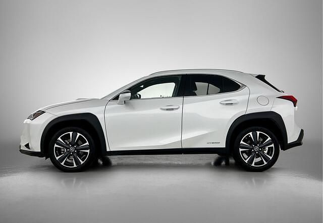 Occasion Lexus UX 250h 184 PK (135 kW) 2022 Wit SUV