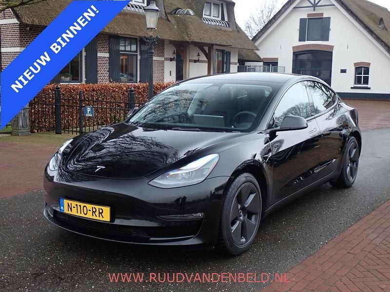 Occasion Tesla Model 3 Long Range AWD 366 kW (498 PK) 2021 Zwart Sedan